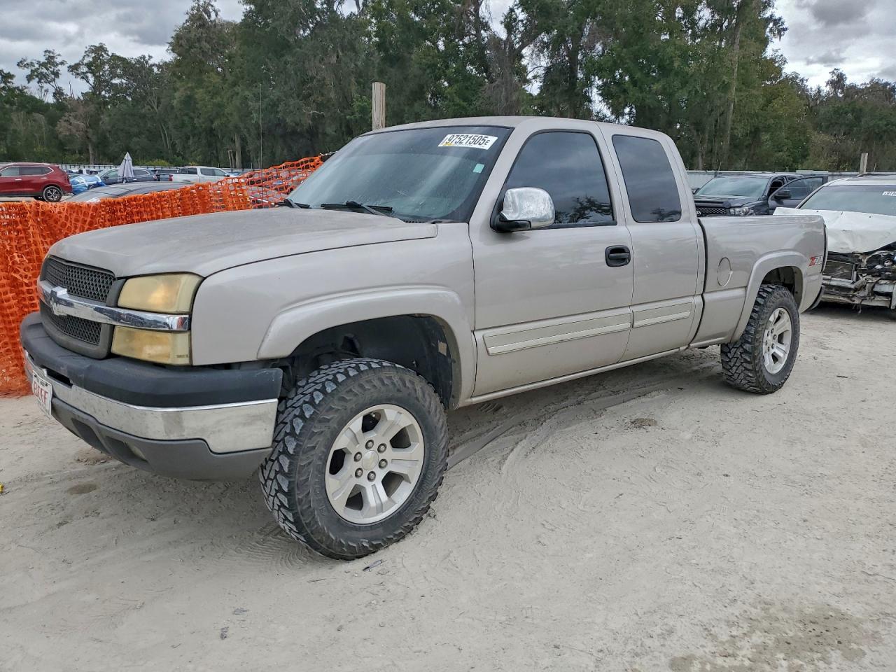 2004 CHEVROLET SILVERADO