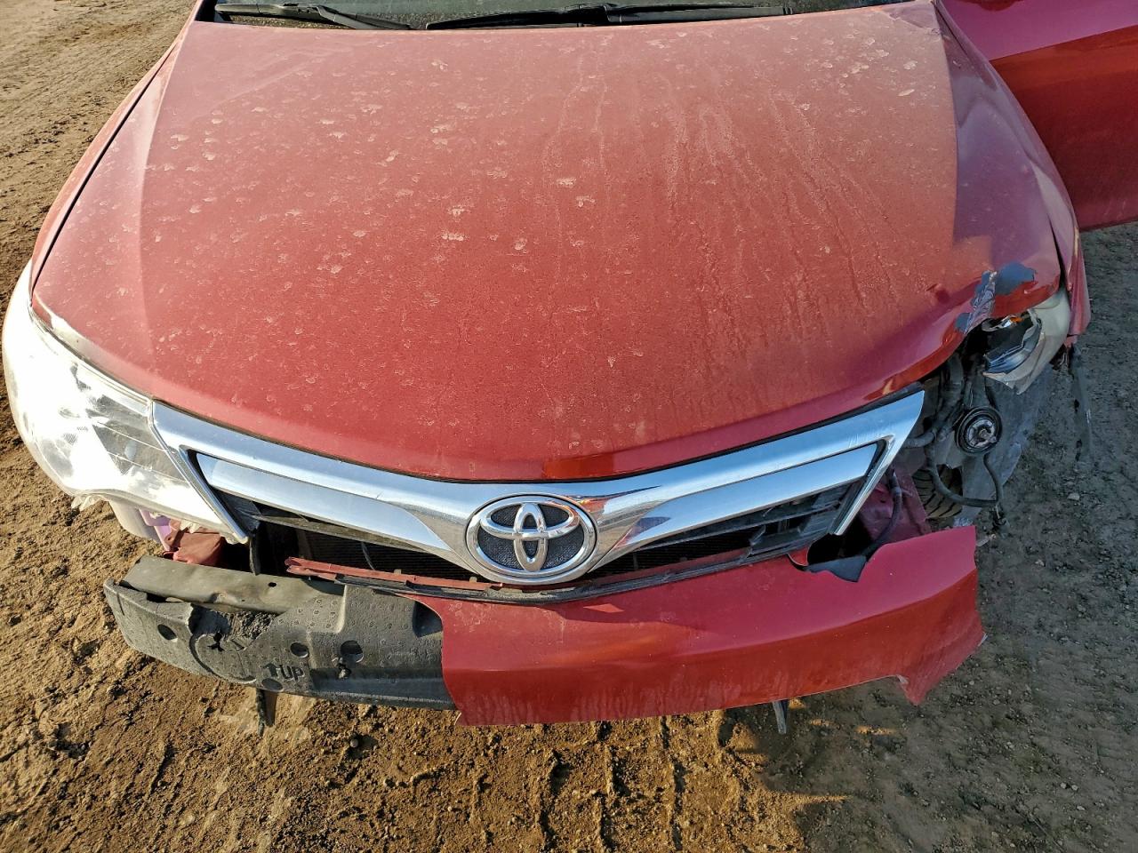 2012 TOYOTA CAMRY BASE photo 11