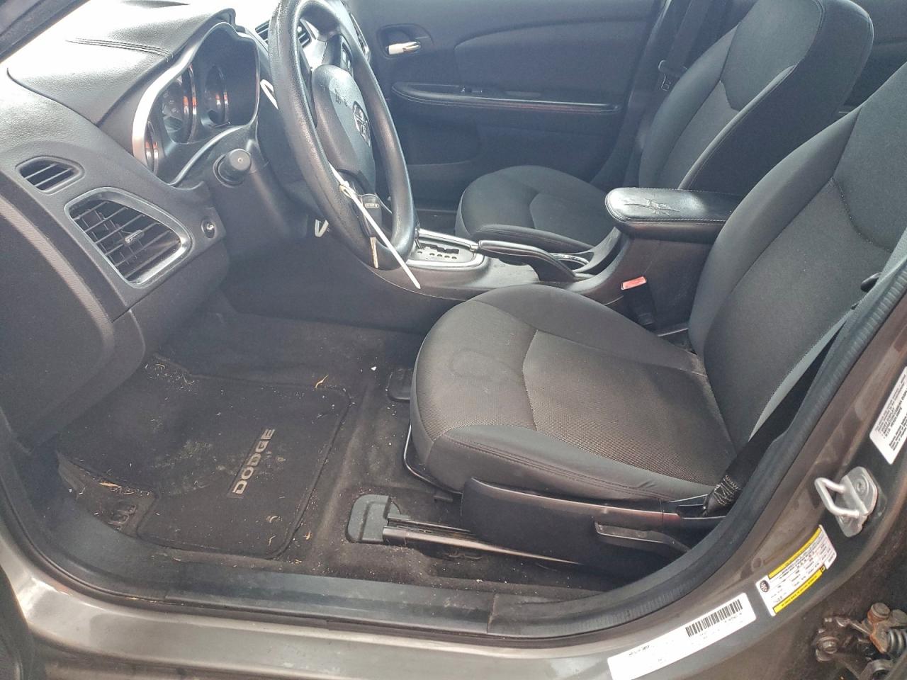 2012 DODGE AVENGER SE photo 7