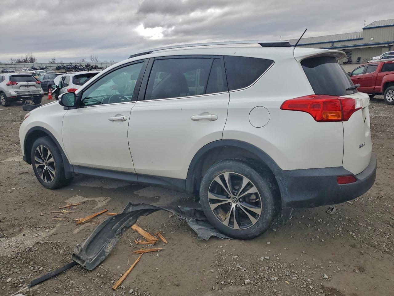 2015 TOYOTA RAV4 LIMITED photo 2