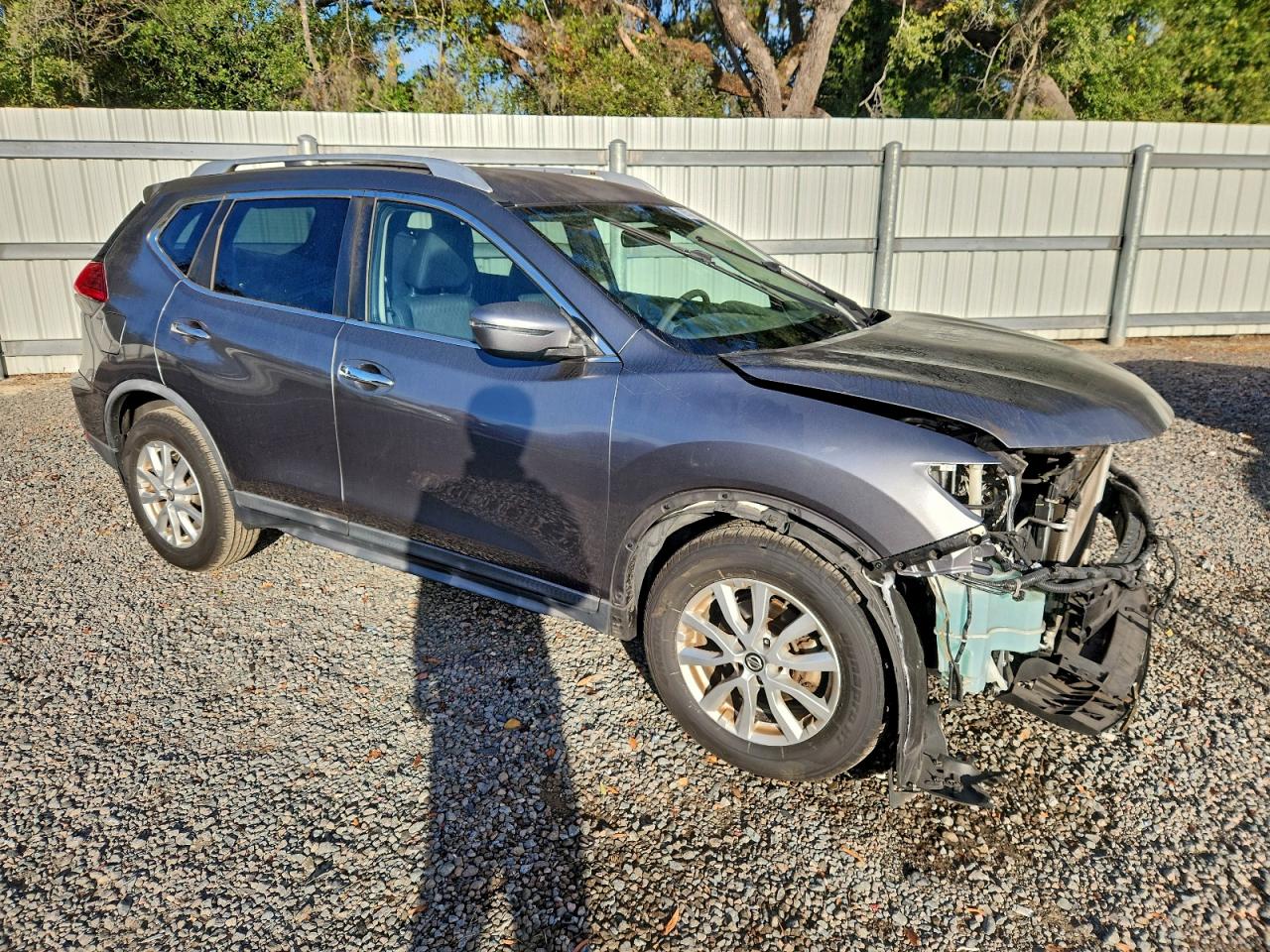 2017 NISSAN ROGUE S photo 4