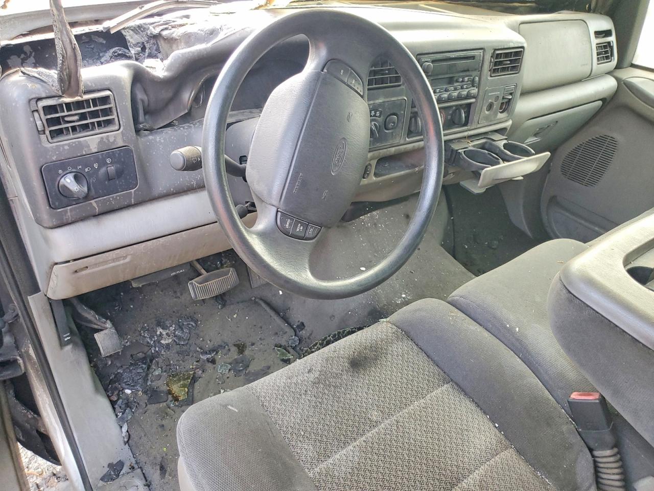 2002 FORD F350 SRW SUPER DUTY photo 29