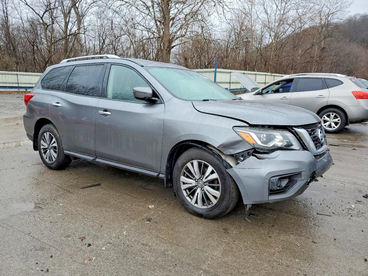 2020 NISSAN PATHFINDER S photo 4
