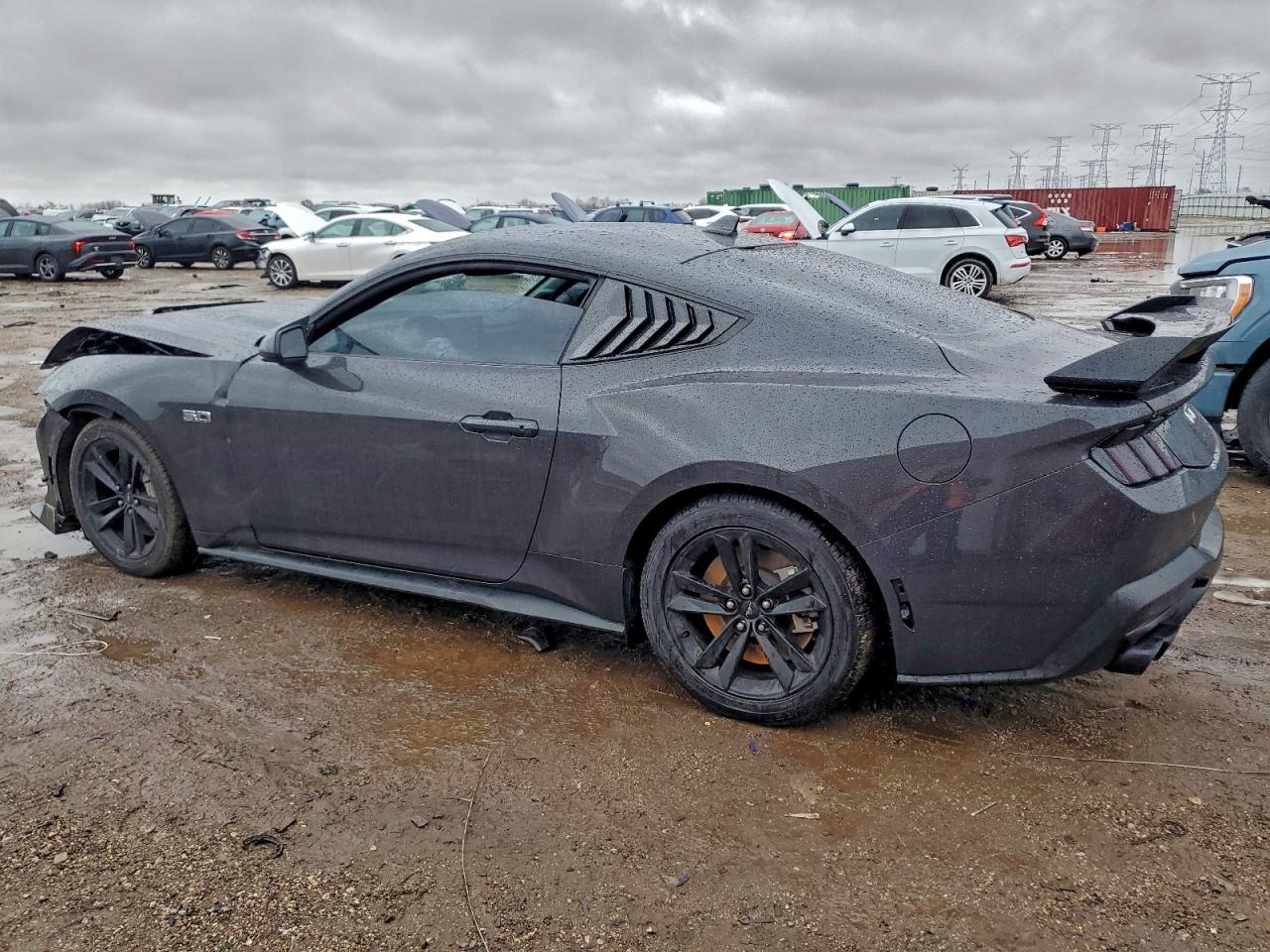 2024 FORD MUSTANG GT photo 2