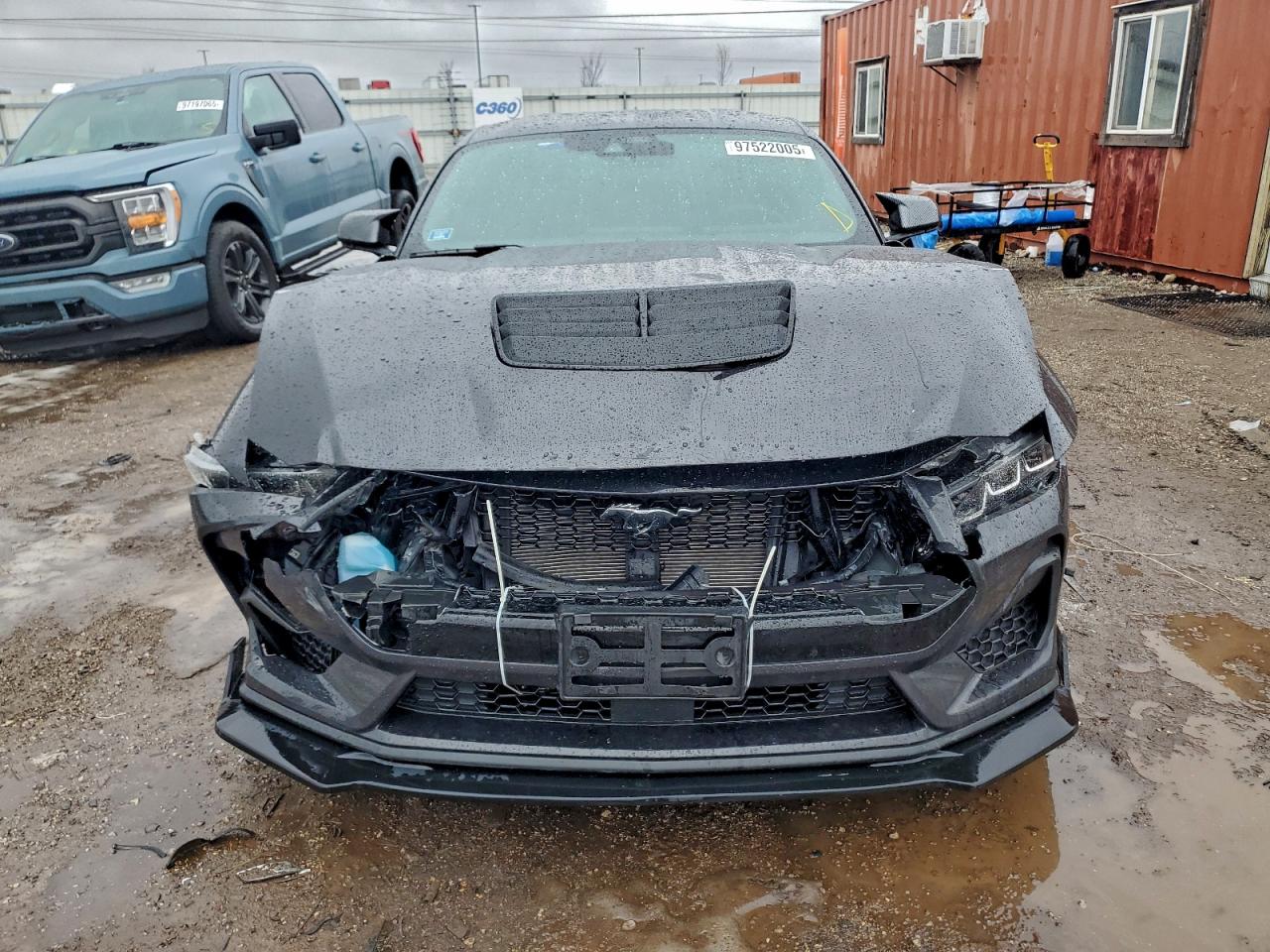 2024 FORD MUSTANG GT photo 5