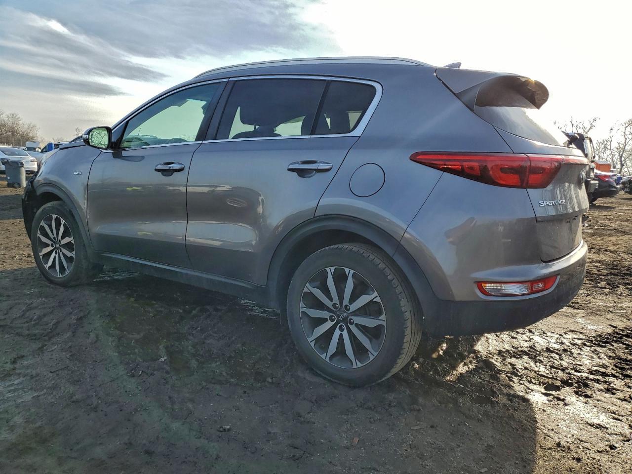 2019 KIA SPORTAGE EX photo 2