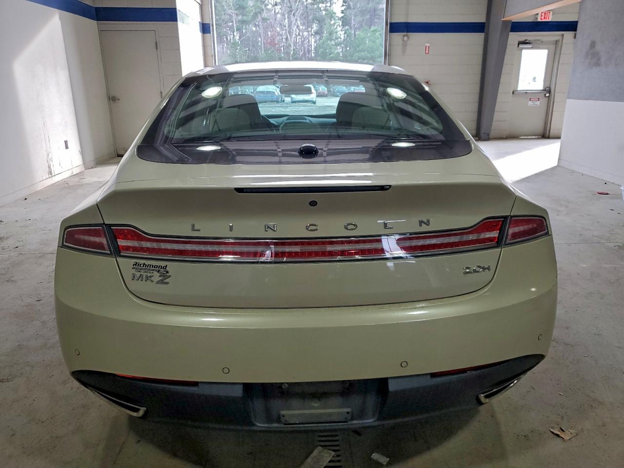 2016 LINCOLN MKZ HYBRID photo 6
