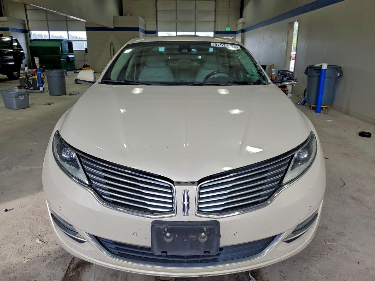 2016 LINCOLN MKZ HYBRID photo 5