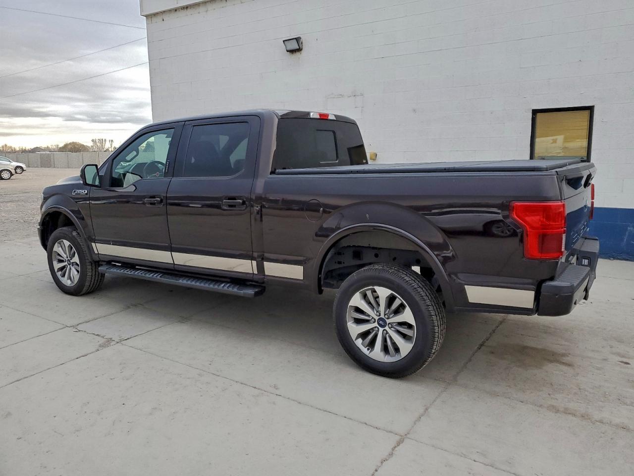 2019 FORD F150 SUPERCREW photo 2