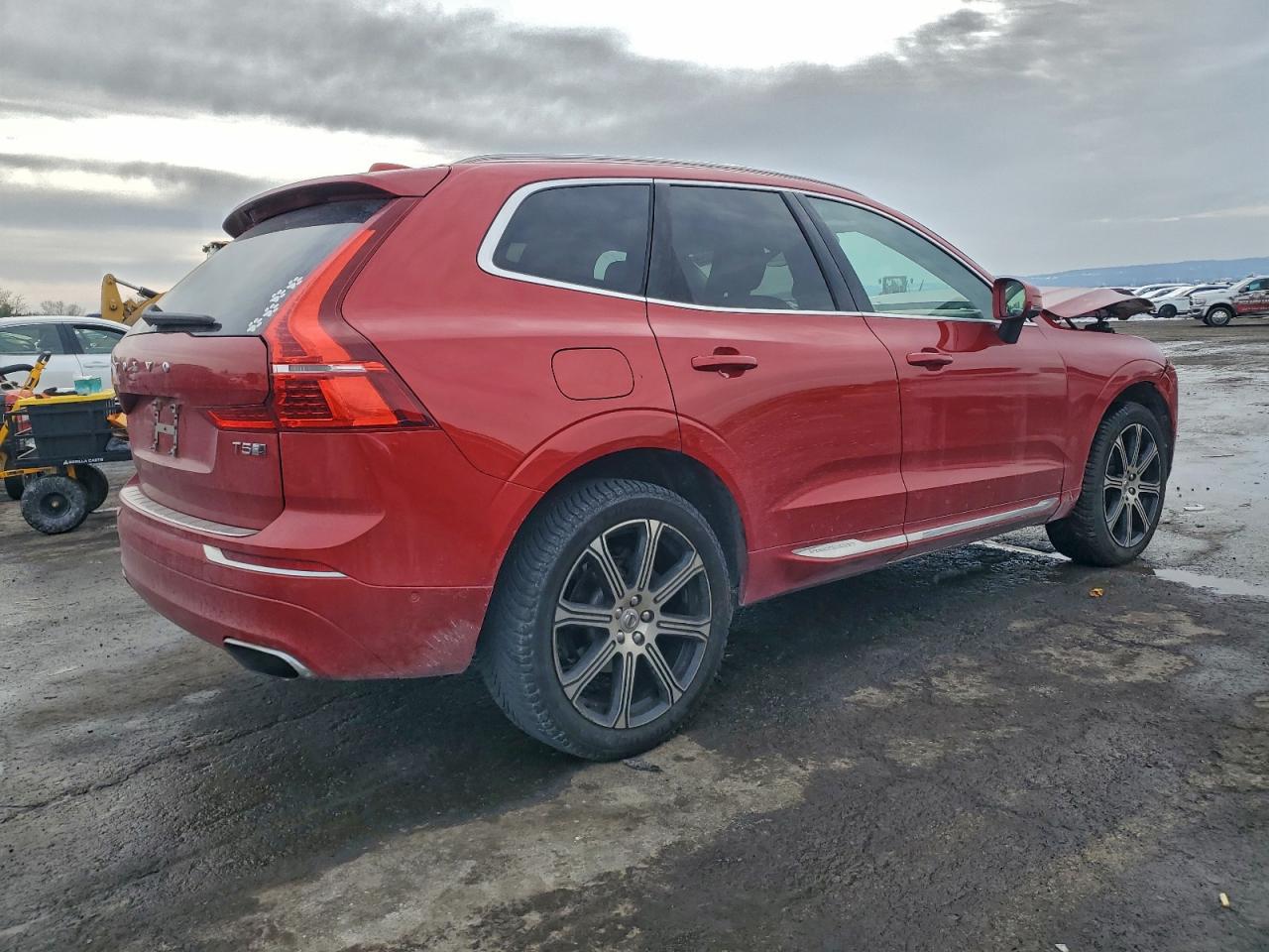 2019 VOLVO XC60 T5 INSCRIPTION photo 3