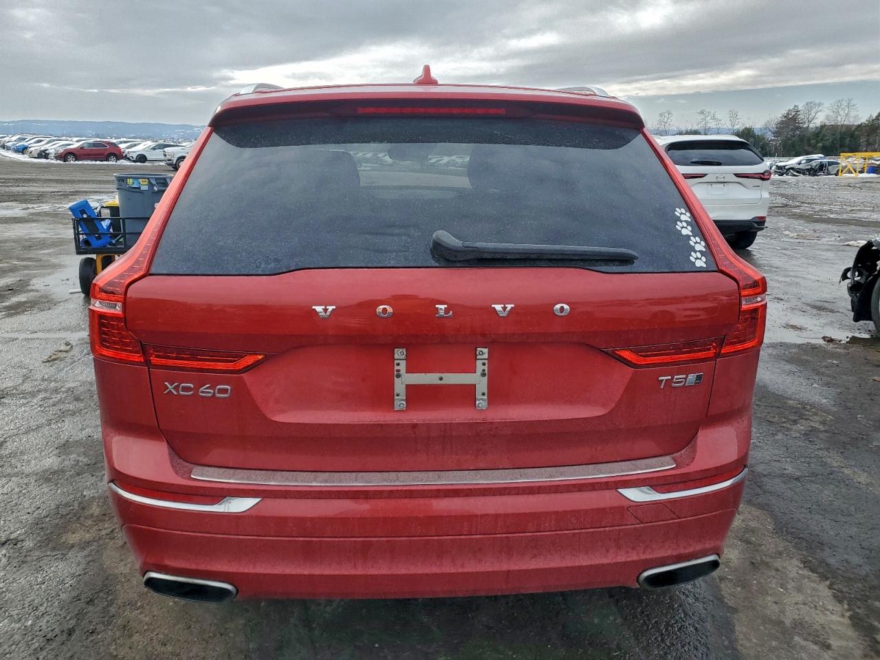 2019 VOLVO XC60 T5 INSCRIPTION photo 6