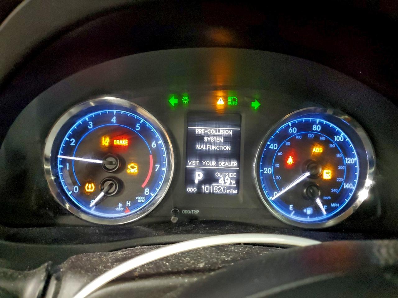 2017 TOYOTA COROLLA L photo 9