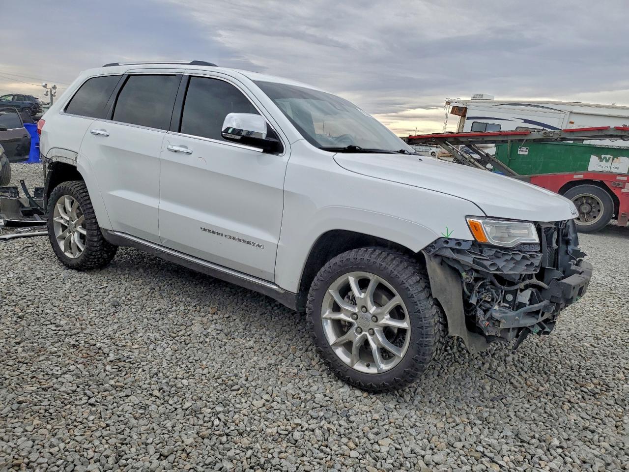2015 JEEP GRAND CHEROKEE SUMMIT photo 4