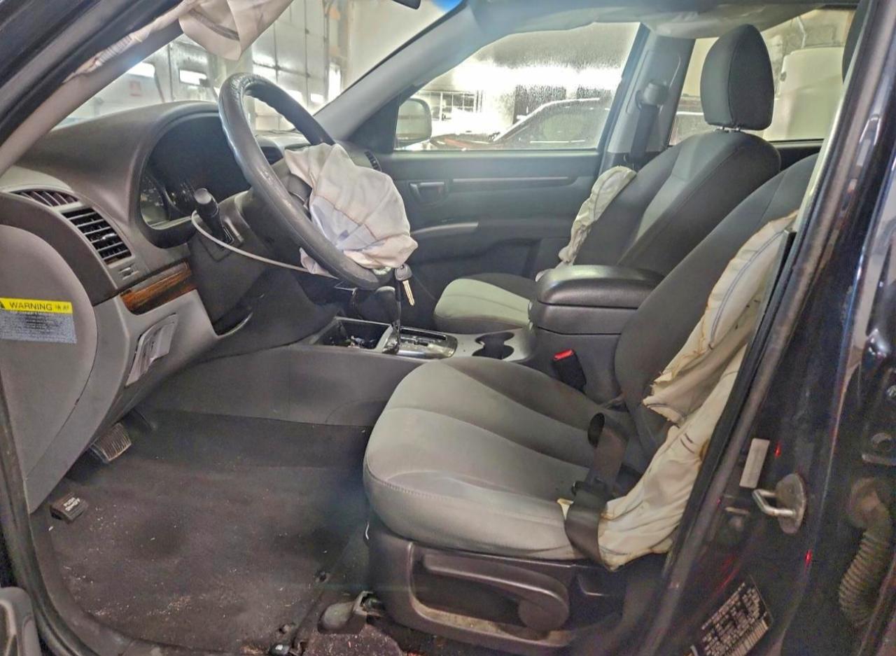 2012 HYUNDAI SANTA FE GLS photo 7