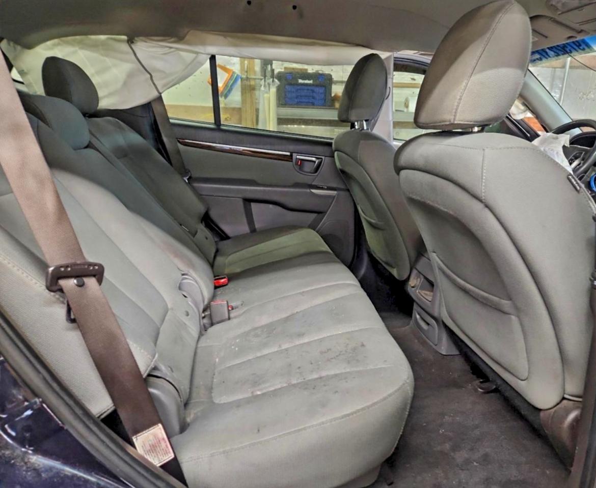 2012 HYUNDAI SANTA FE GLS photo 11