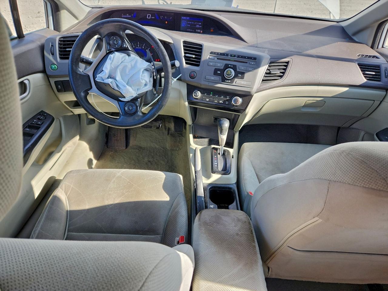 2012 HONDA CIVIC LX photo 8