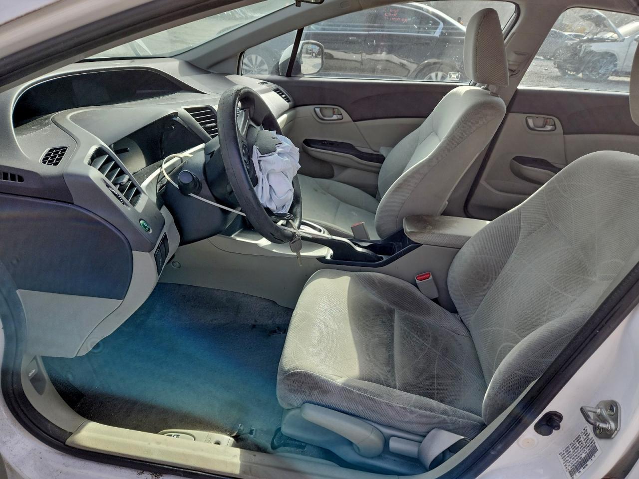 2012 HONDA CIVIC LX photo 7