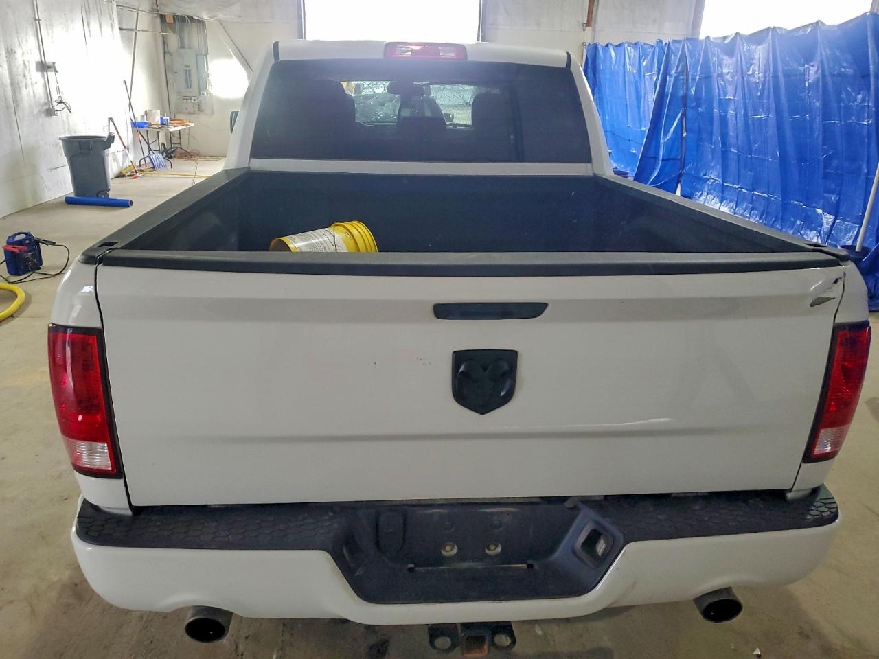 2017 RAM 1500 ST photo 6