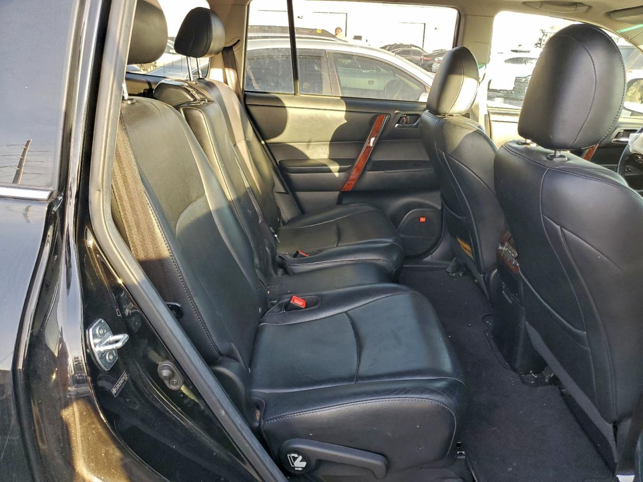 2013 TOYOTA HIGHLANDER LIMITED photo 21