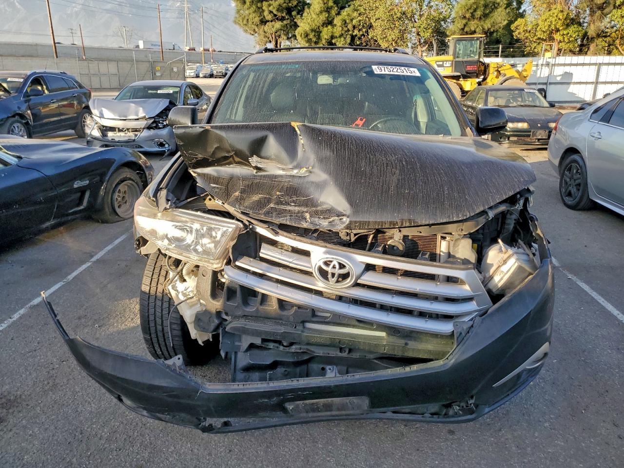 2013 TOYOTA HIGHLANDER LIMITED photo 9