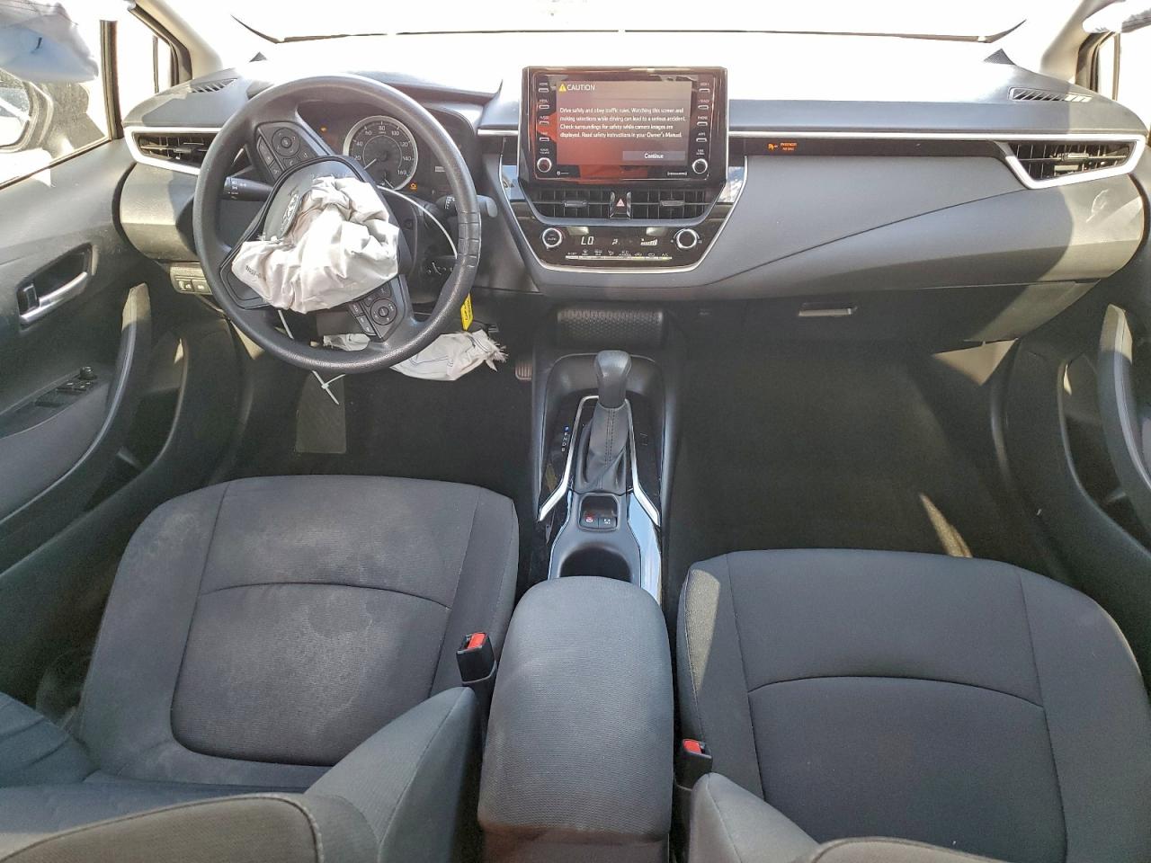 2021 TOYOTA COROLLA LE photo 15