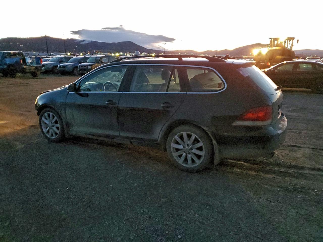 2014 VOLKSWAGEN JETTA TDI photo 4