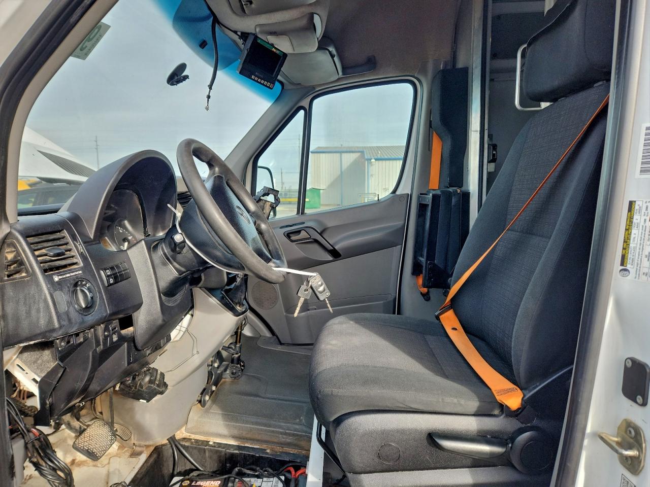 2015 MERCEDES-BENZ SPRINTER 2500 photo 7