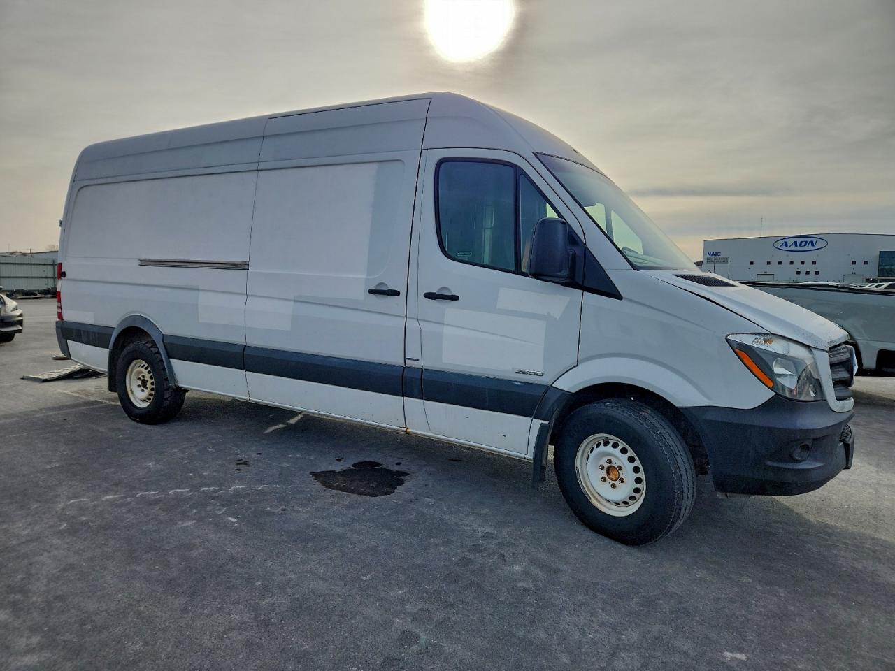 2015 MERCEDES-BENZ SPRINTER 2500 photo 4