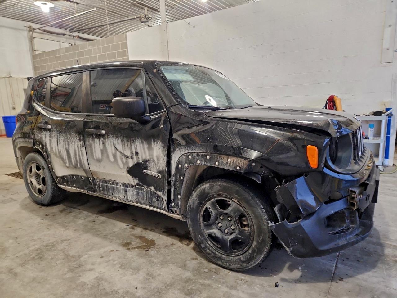 2015 JEEP RENEGADE SPORT photo 4