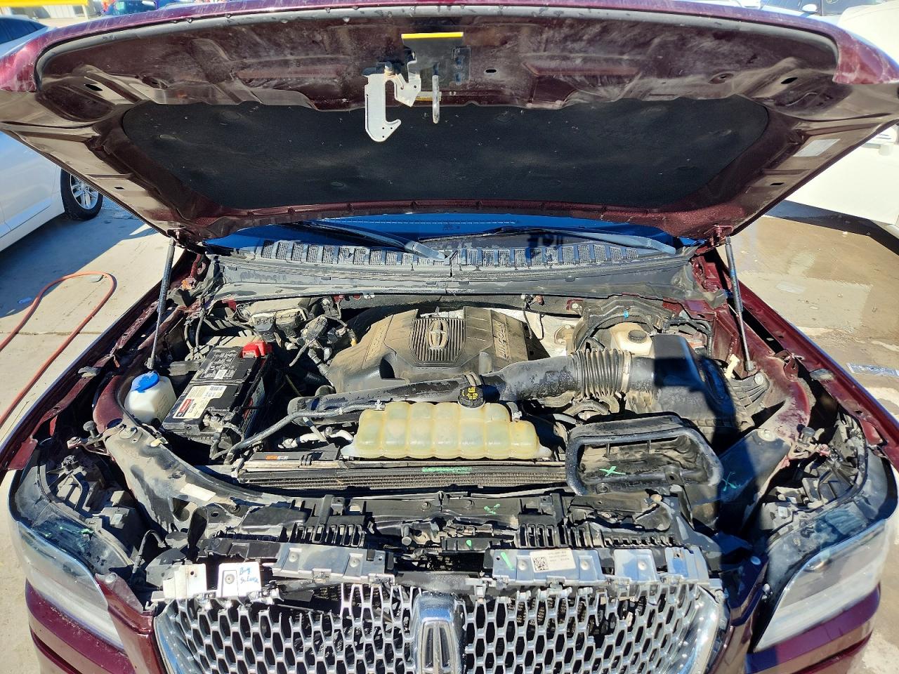 2019 LINCOLN NAVIGATOR L RESERVE photo 12