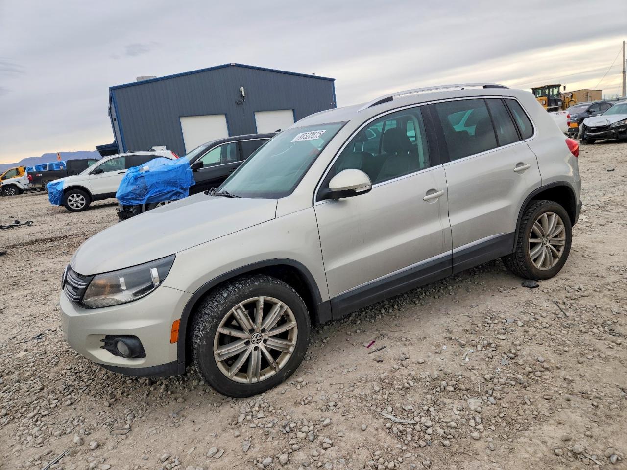 2013 VOLKSWAGEN TIGUAN