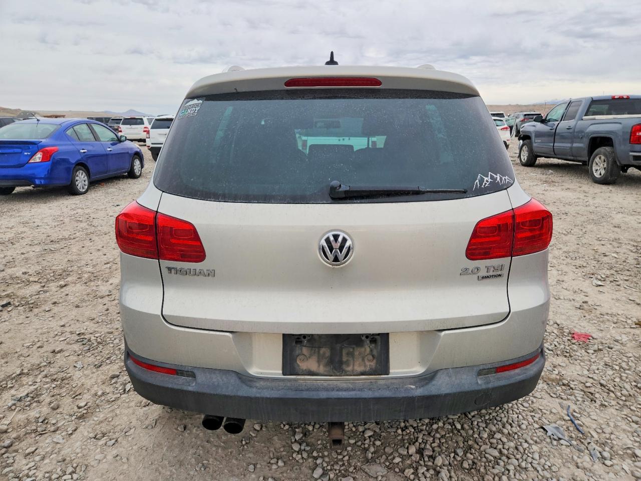 2013 VOLKSWAGEN TIGUAN S photo 6