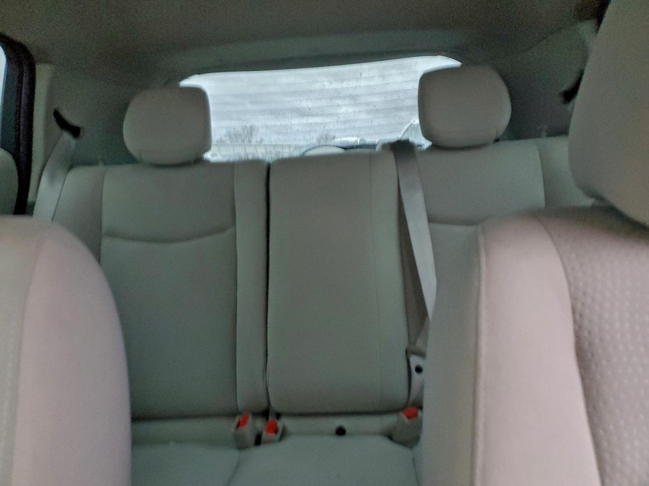 2017 NISSAN LEAF S photo 10
