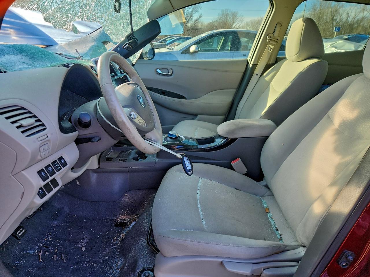 2017 NISSAN LEAF S photo 7