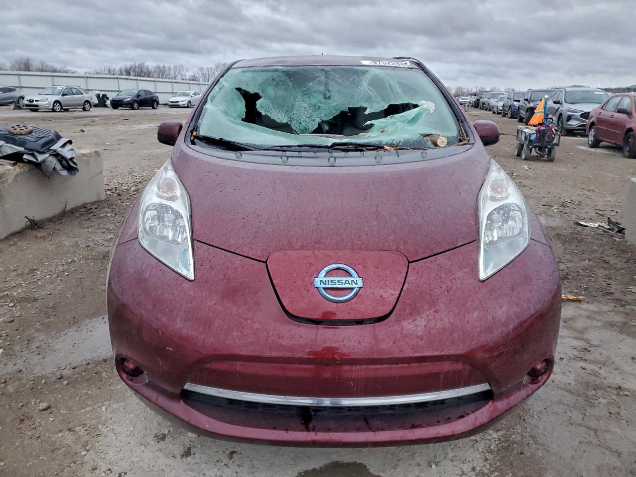 2017 NISSAN LEAF S photo 5