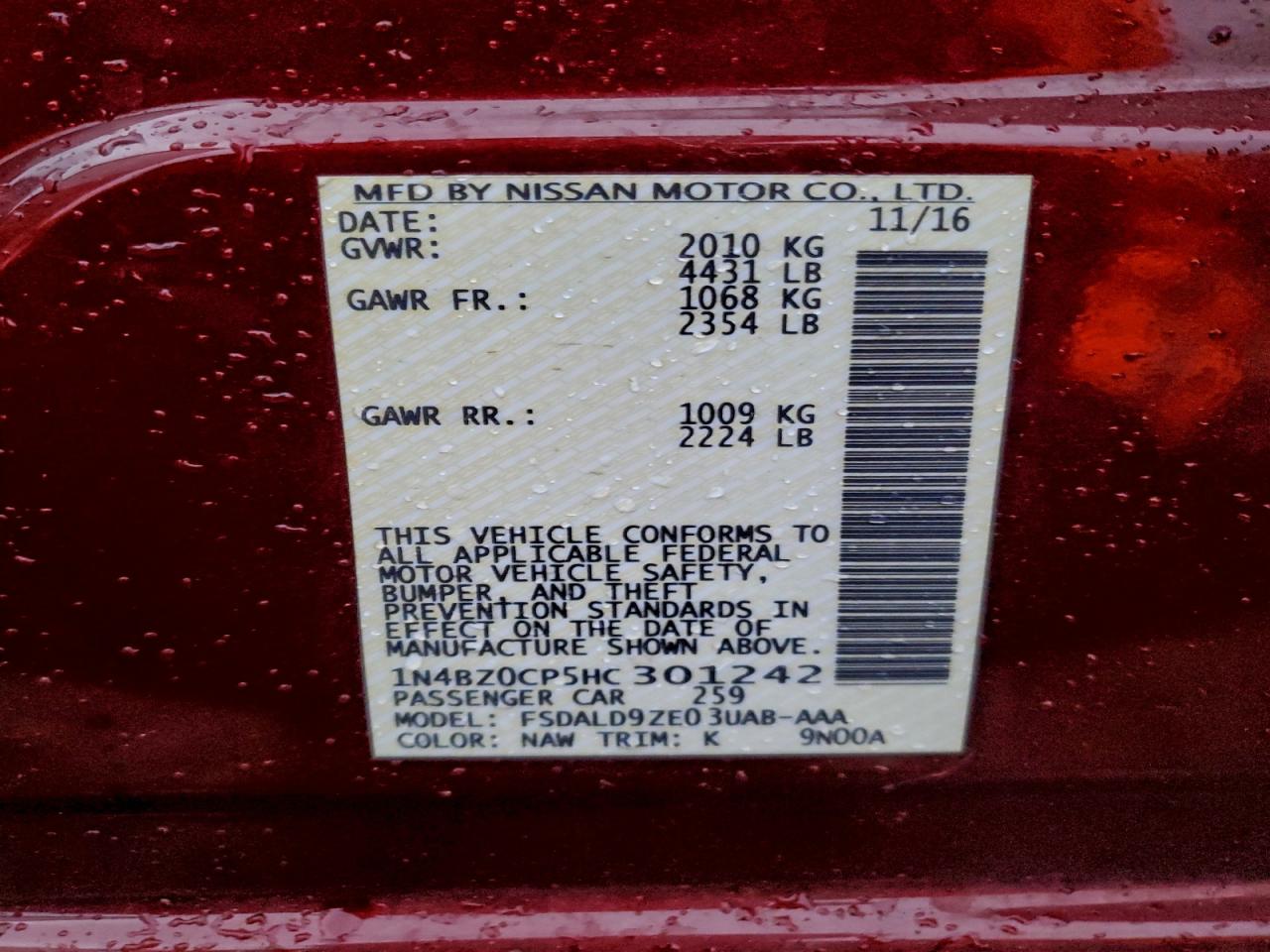 2017 NISSAN LEAF S photo 13