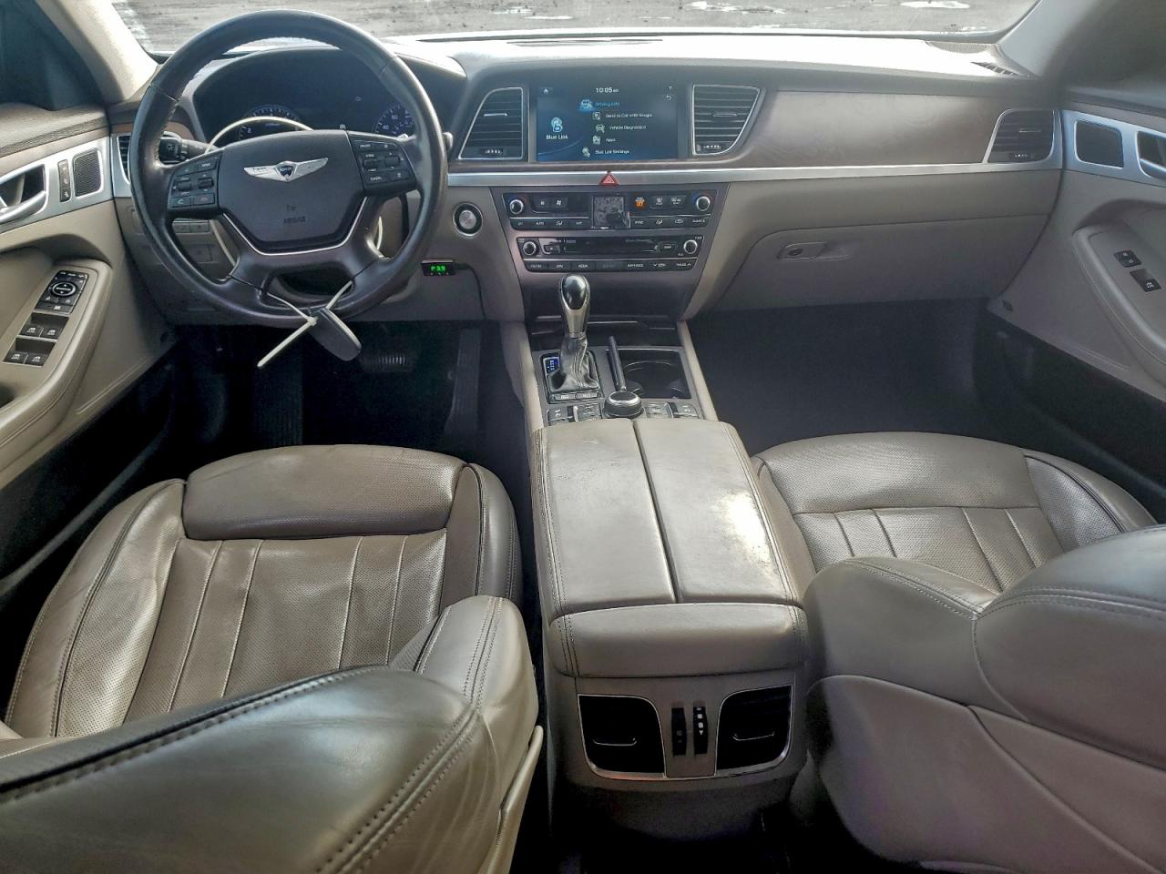 2015 HYUNDAI GENESIS 3.8L photo 8