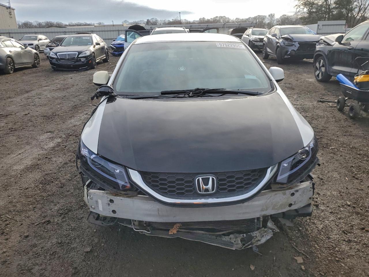 2013 HONDA CIVIC LX photo 5