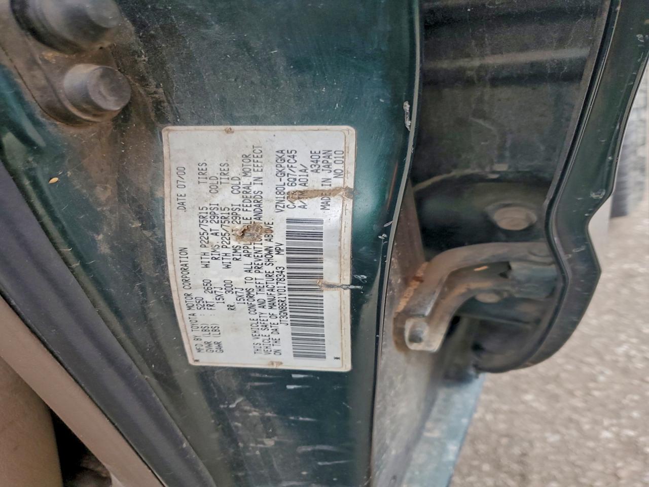 2000 TOYOTA 4RUNNER SR5 photo 12