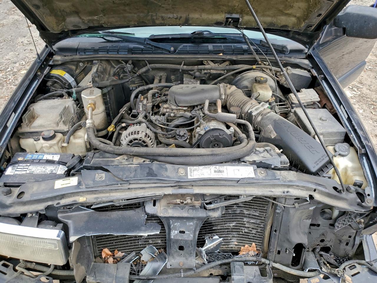 2001 CHEVROLET S TRUCK S10 photo 21