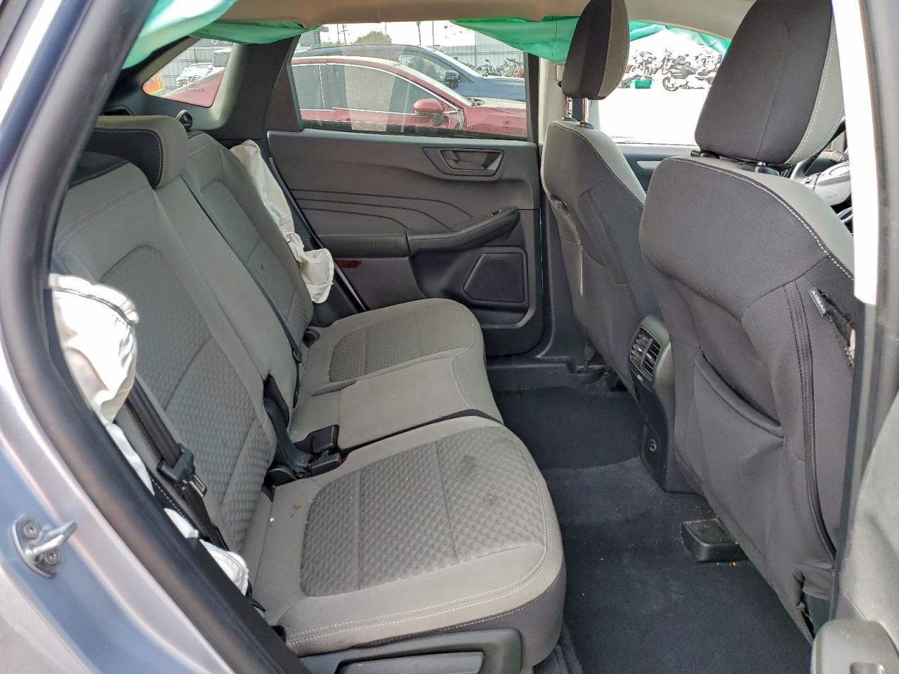 2022 FORD ESCAPE SE photo 31