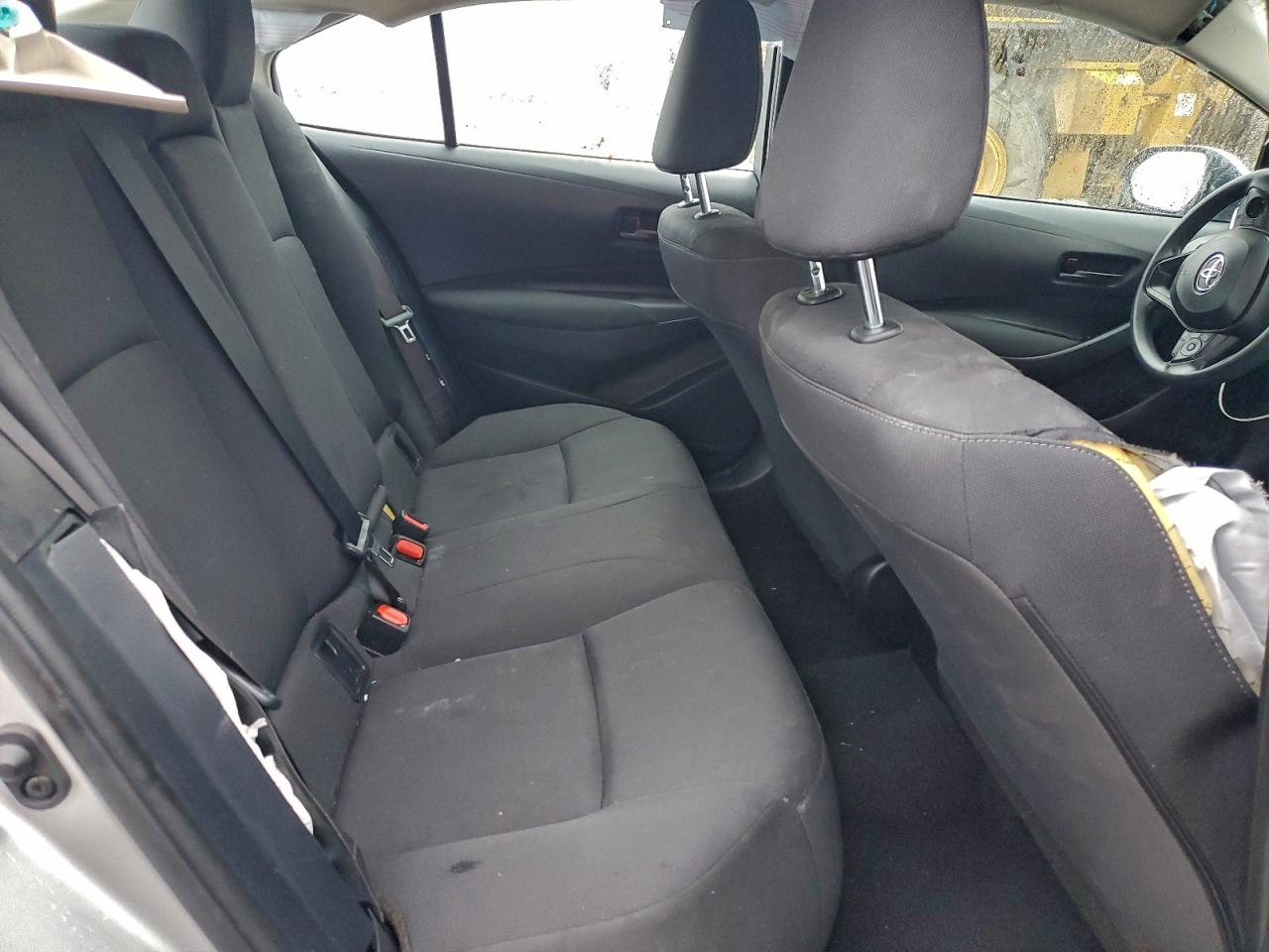 2024 TOYOTA COROLLA LE photo 10
