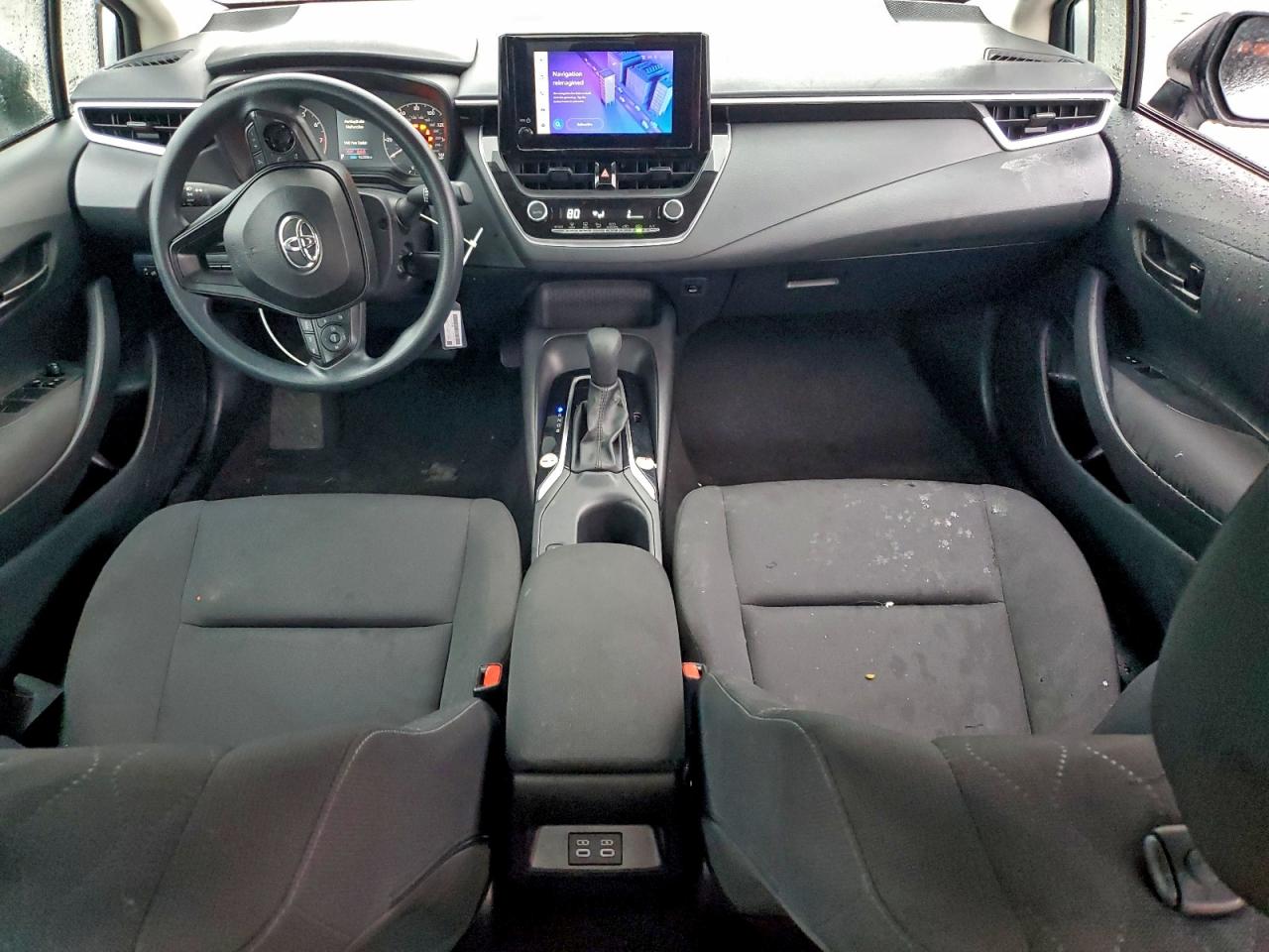 2024 TOYOTA COROLLA LE photo 8