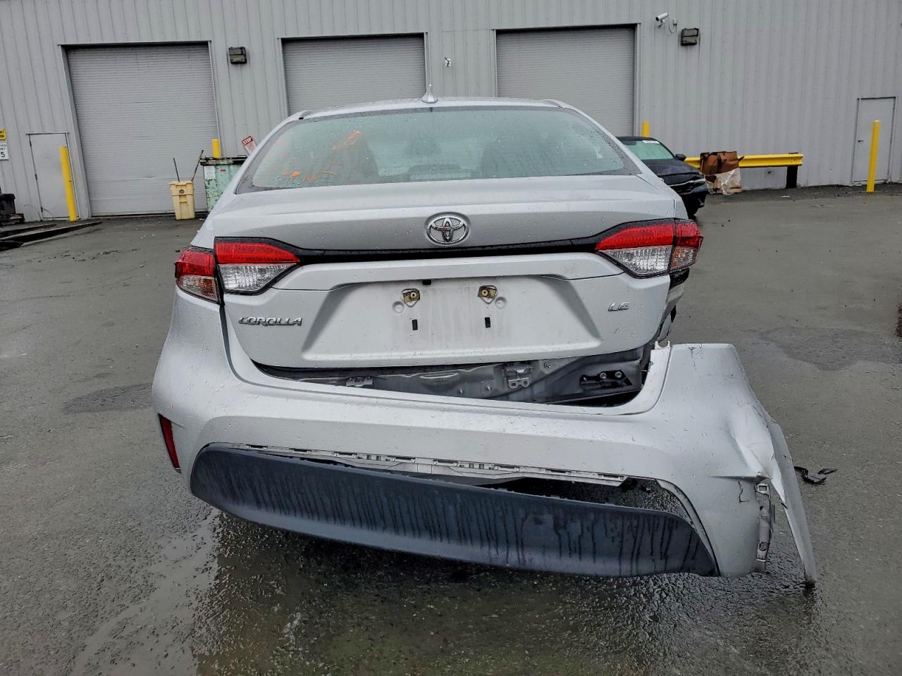 2024 TOYOTA COROLLA LE photo 6