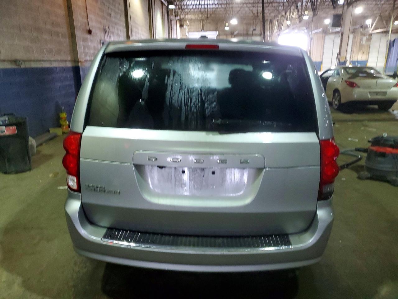2013 DODGE GRAND CARAVAN SXT photo 6