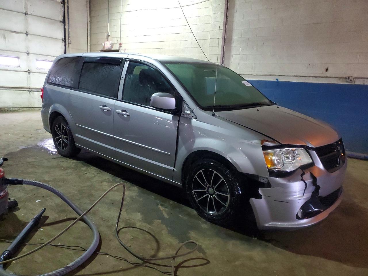 2013 DODGE GRAND CARAVAN SXT photo 4