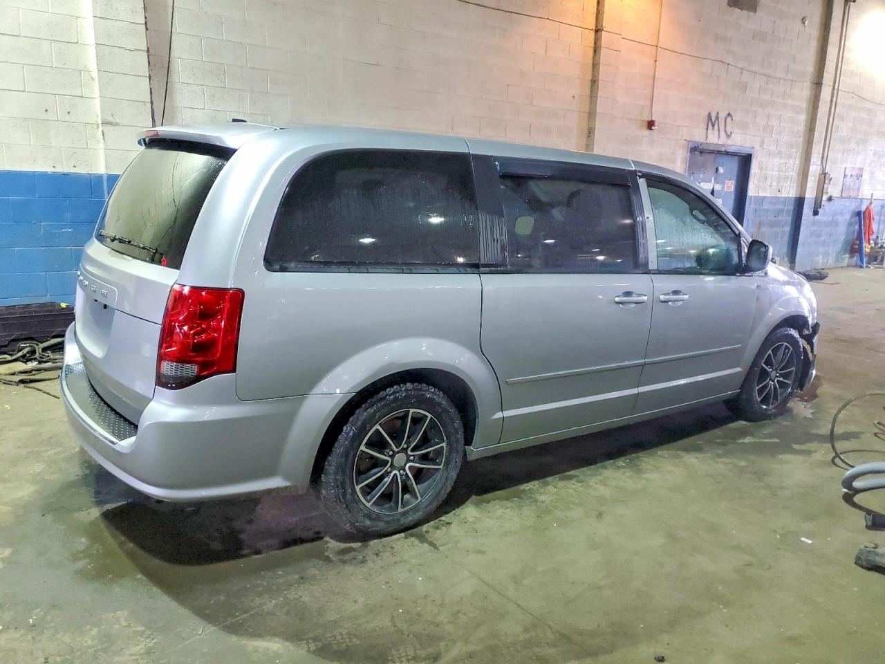 2013 DODGE GRAND CARAVAN SXT photo 3