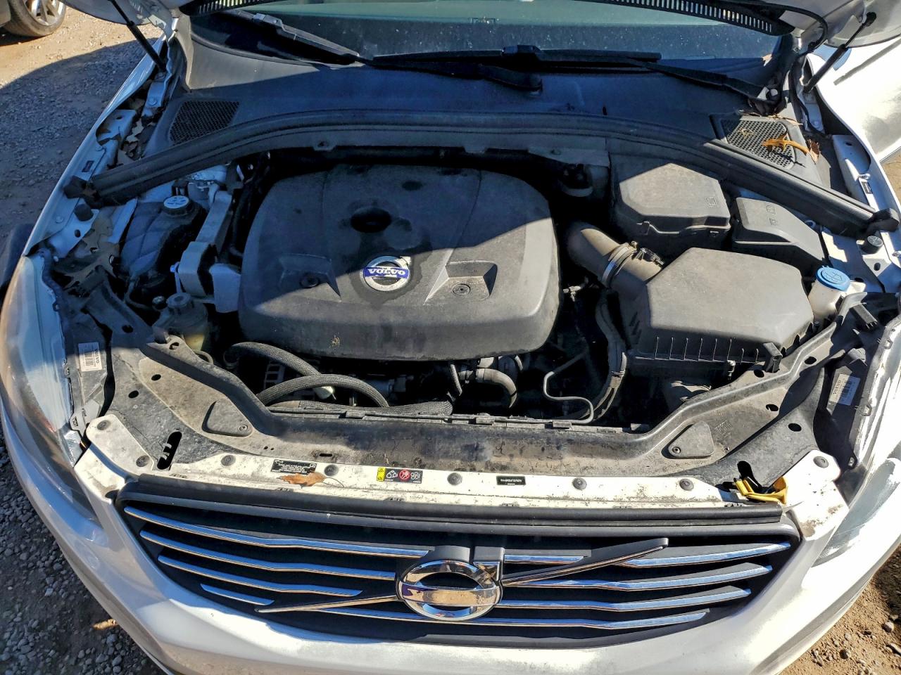 2015 VOLVO XC60 T5 PREMIER photo 34