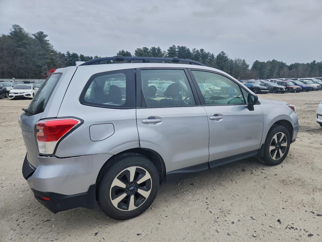 2018 SUBARU FORESTER 2.5I photo 3