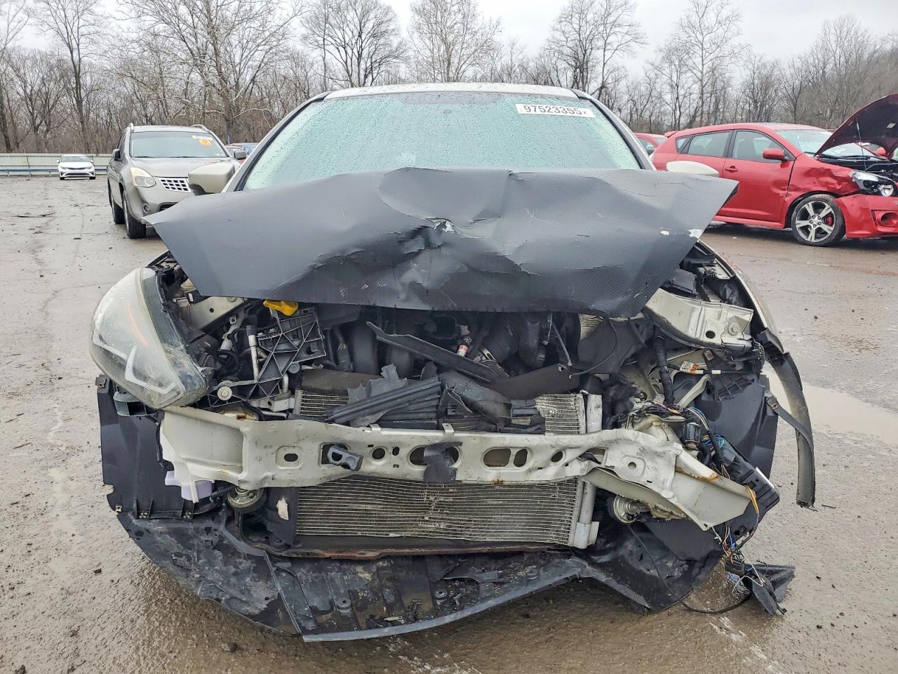 2015 FORD FOCUS SE photo 5